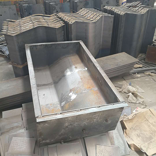 路缘石钢模具
